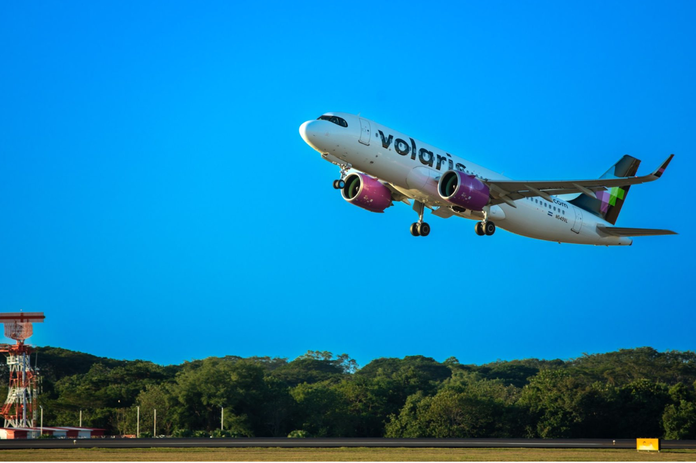 Volaris anuncia nueva tienda en Monterrey