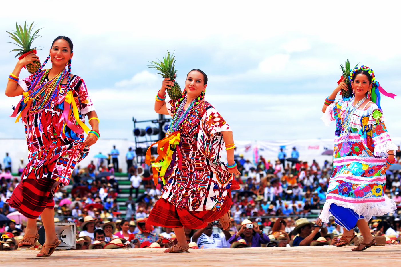 Llega la Guelaguetza a Monterrey
