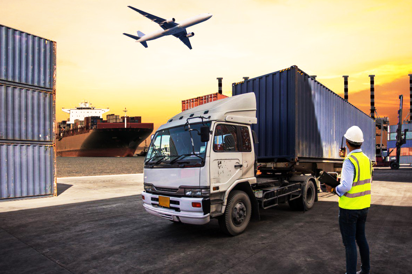 Redwood lidera foro sobre logística transfronteriza en el CBLC 2025 en Monterrey