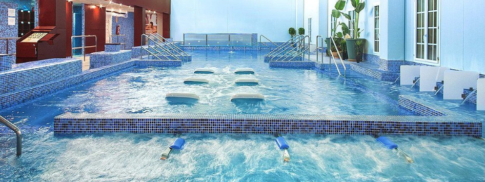 El Foro se presenta como una plataforma de intercambio y colaboración, donde los principales actores del turismo de bienestar y el enoturismo podrán compartir conocimientos, experiencias, y oportunidades comerciales.