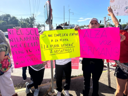 Y no puedo evitar pensar en el contraste con lo que vivimos tantos migrantes latinos en Estados Unidos. Allá, si protestas sin papeles, te arriesgas a que te deporten.