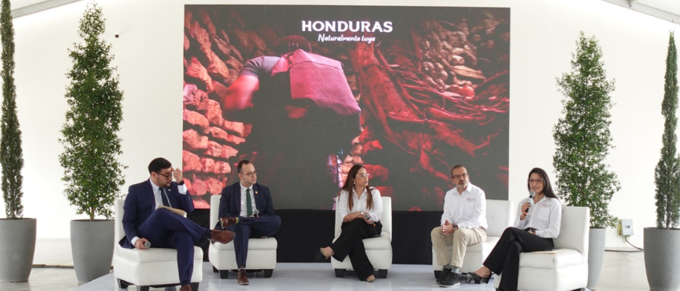Honduras busca ser el centro del turismo de reuniones, con “Cocal 2025”