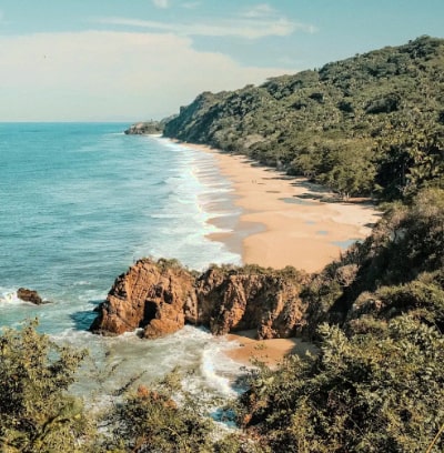Senderismo a Playa Clavellinas, una playa virgen en San Pancho