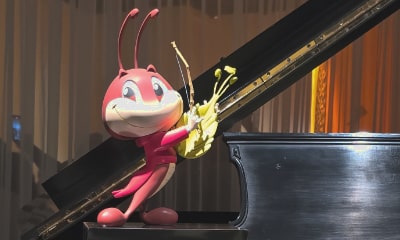 La actividad se enmarca en la exposición ¿Quién es el que anda aquí? ¡Es Cri-Cri!, que actualmente se exhibe en el Museo del Noreste y permanecerá abierta al público hasta el 18 de enero de 2026.