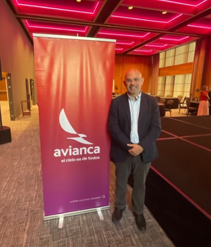 ¨Hoy en día Avianca tiene 85 rutas diferentes, tenemos un servicio mezclado, en donde operamos rutas de largo alcance, imagínense la importancia que tenemos, somos el mayor operador latinoamericano en España, por la cantidad de frecuencias que tenemos¨, destacó.