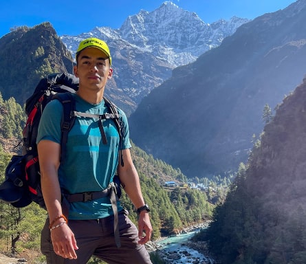 Ahora, este joven montañista panameño se ha trazado una meta que lo convertirá en pionero: ser el panameño más joven en alcanzar la cima del Monte Everest, el punto más alto del planeta con 8,849 metros de altura.