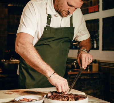 chef Curtis Stone, reconocido con estrella Michelin y creador del restaurante Woodend dentro de Maroma