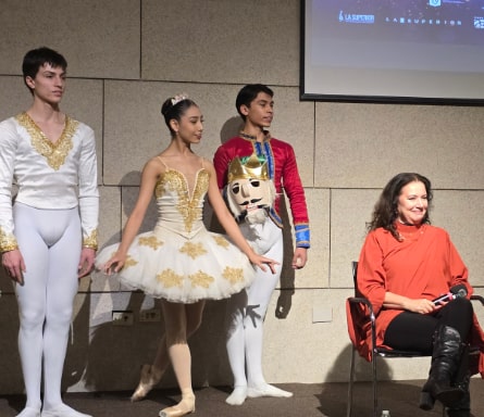 Este año destaca como un verdadero regalo el regreso del ballet navideño por excelencia: El Cascanueces