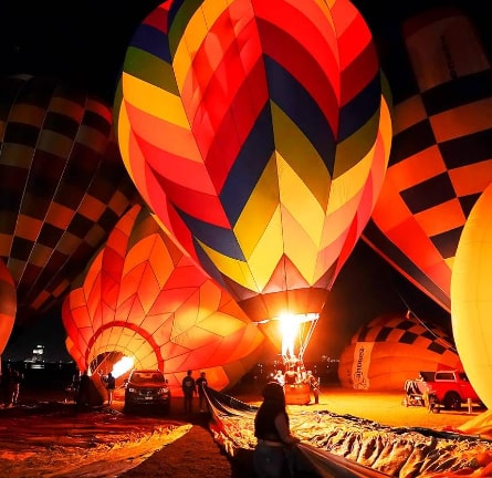 “El Festival Internacional del Globo es una gran carta de presentación para León y para todo Guanajuato. Cada año demostramos que somos una ciudad que sabe organizar, recibir y sorprender. Este evento es una muestra de cómo el turismo y la cultura pueden ir de la mano del desarrollo económico y social”, señaló la alcaldesa.