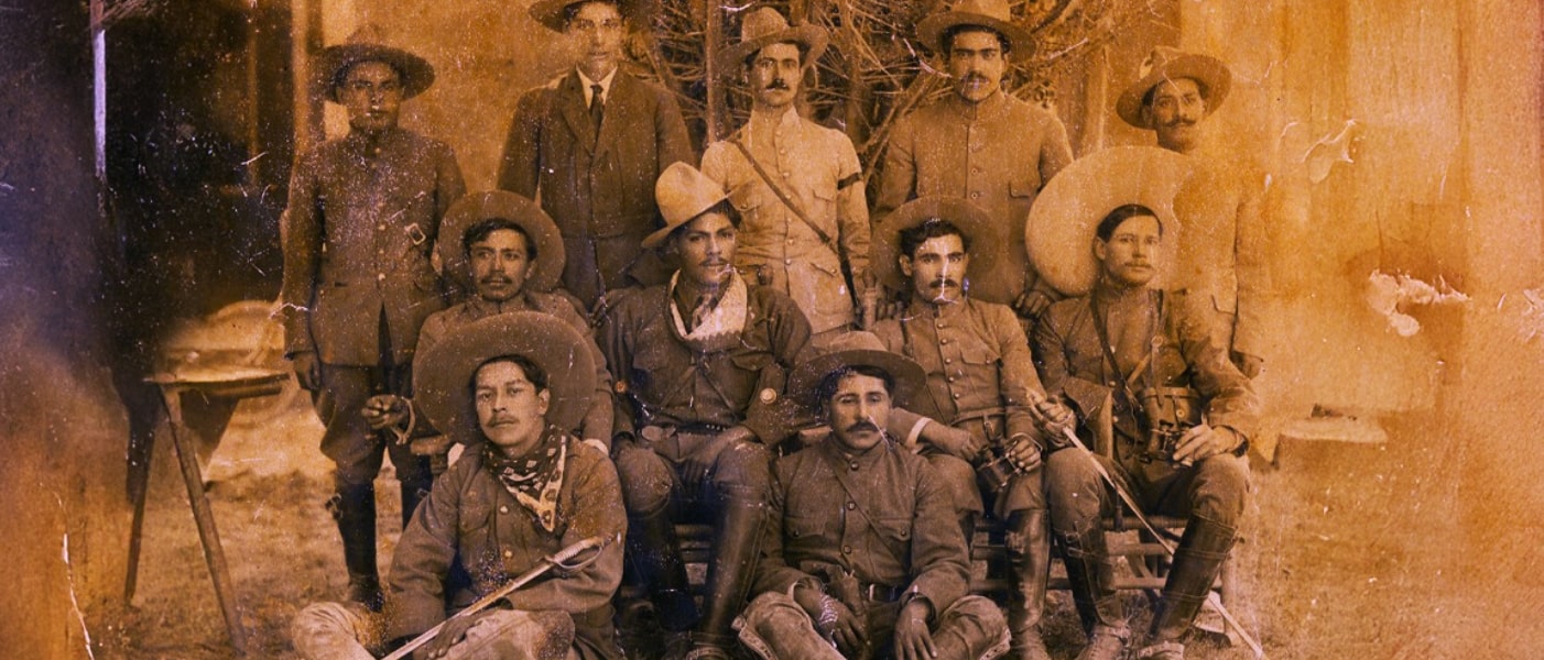 La charla “Descendientes de la Revolución Mexicana”, se realizará el sábado 15 de noviembre a las 10:30 horas en el Auditorio del Museo del Noreste con entrada libre. Para más información, consulte www.3museos.com póngase en contacto a través de las redes sociales en @3museos.