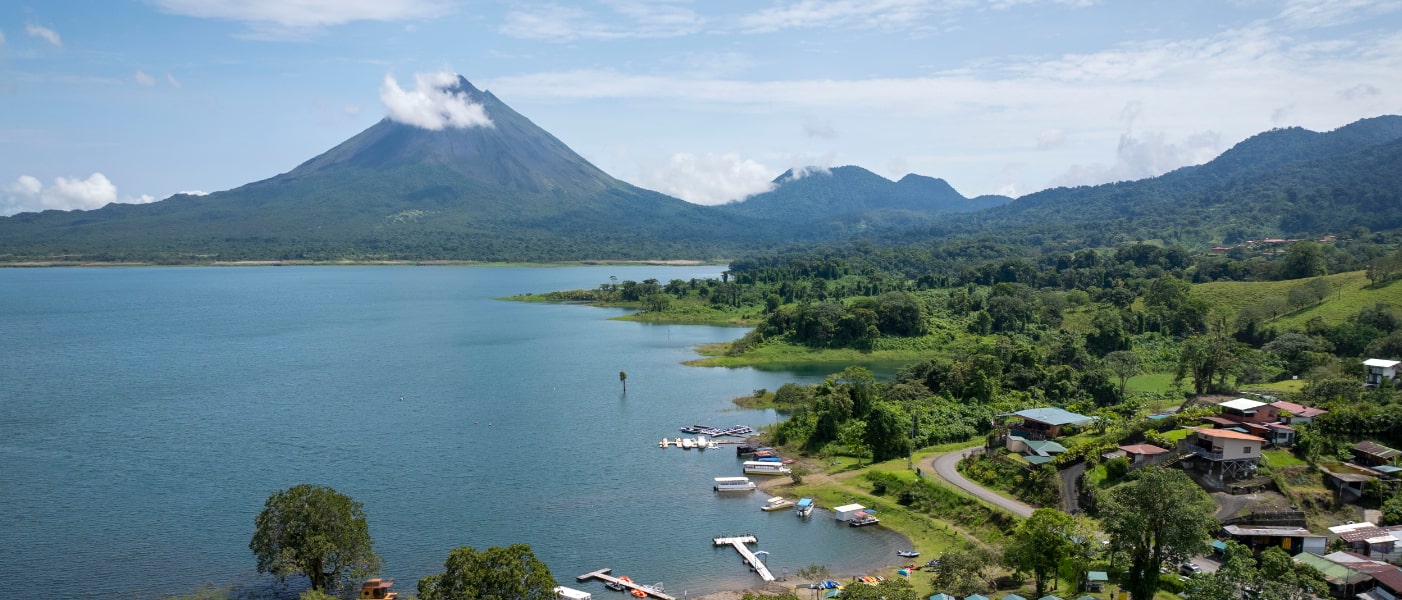 La Fortuna: Entre niebla, selva y un volcán dormido