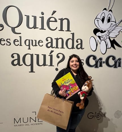 La exposición “¿Quién es el que anda aquí? ¡Es Cri-Cri!” exhibe objetos personales, grabaciones, fotografías, discos y documentos originales