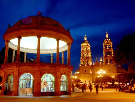 Se hace historia al andar. Caminos de nuestros pueblos es una invitación a reconocernos en el pasado compartido