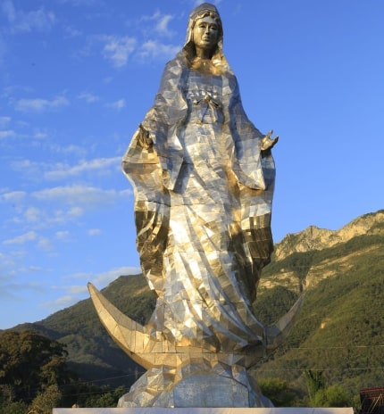 El Chorrito, centro religioso de paz y turismo